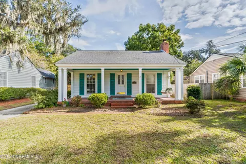3915 Gadsden Rd, Jacksonville, FL 32207