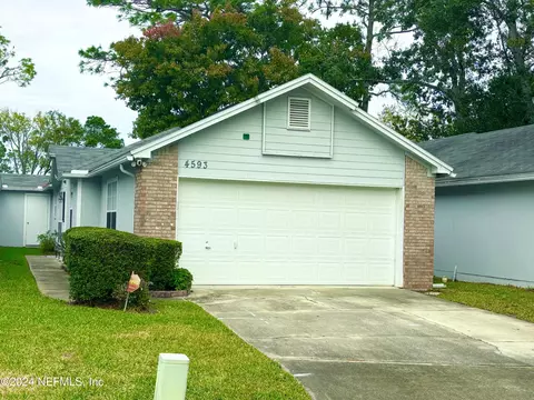 4593 Wandering Oaks Ct, Jacksonville, FL 32257