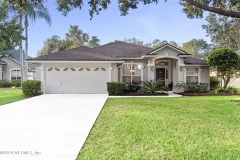 733 Austin Pl, Saint Johns, FL 32259