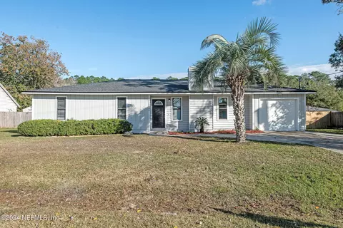 10747 Saddlebred Dr, Jacksonville, FL 32257