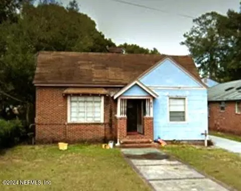 85 W 55th St, Jacksonville, FL 32208