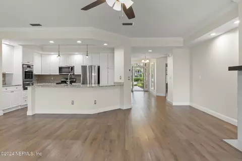 135 N Champions Way #212, Saint Augustine, FL 32092