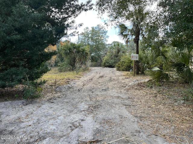 109 Yardley Rd, Pomona Park, FL 32181