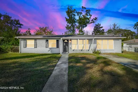 7435 Centauri Rd, Jacksonville, FL 32210
