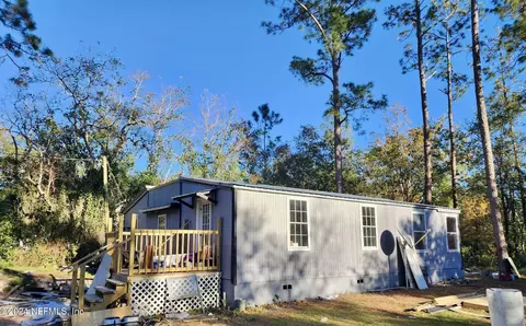 234 Trisail Ave, Palatka, FL 32177