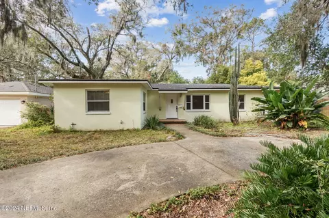 113 S 16th St, Fernandina Beach, FL 32034