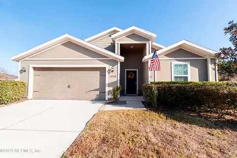 12038 Bent Ct, Macclenny, FL 32063