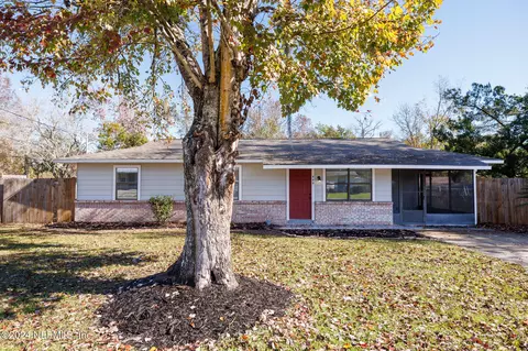 444 Roberts St, Green Cove Springs, FL 32043