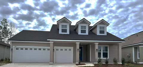 3396 Americana Dr, Green Cove Springs, FL 32043