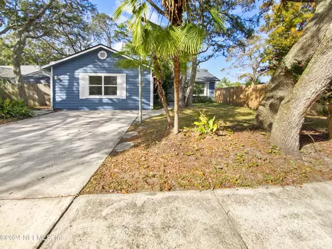 14341 Lackman Ln, Jacksonville, FL 32250