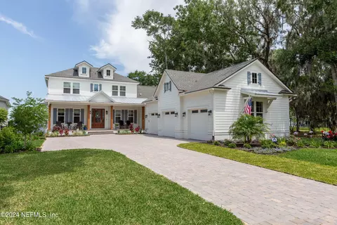 28700 Grandview Mnr, Yulee, FL 32097