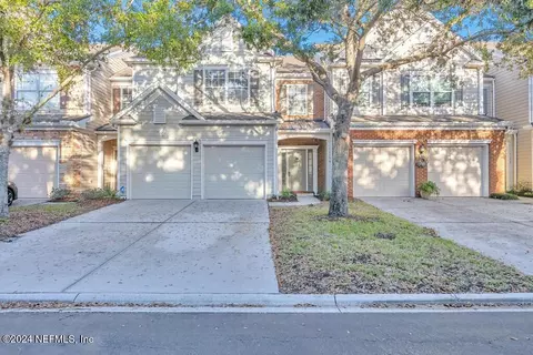 11194 Castlemain Cir W, Jacksonville, FL 32256