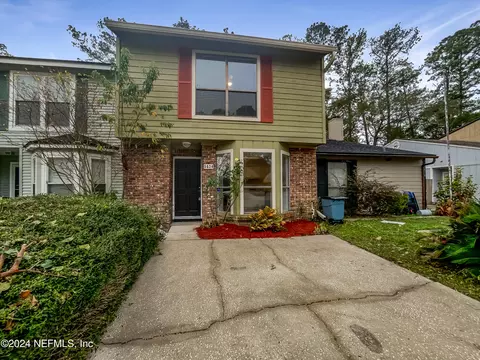 5634 Bryner Dr, Jacksonville, FL 32244