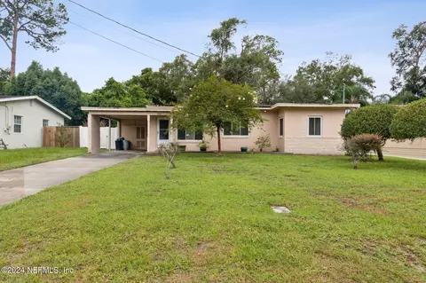 1934 Clemson Rd, Jacksonville, FL 32217