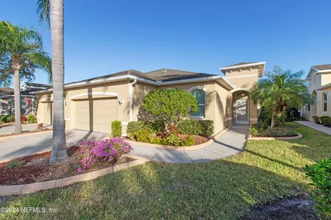 2429 Nottingham Greens Dr, Sun City Center, FL 33573