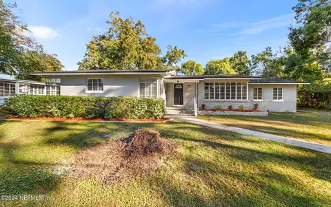 155 Janelle Ln, Jacksonville, FL 32211
