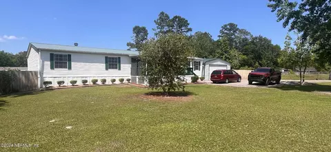 44380 Pinebreeze Cir, Callahan, FL 32011