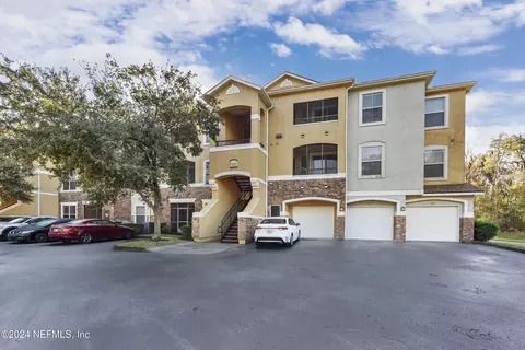 8539 Gate Pkwy W #1626, Jacksonville, FL 32216