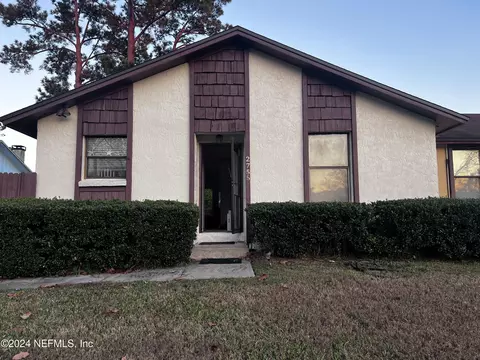 2755 Hidden Village Dr, Jacksonville, FL 32216