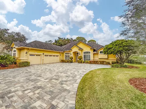 12931 Huntley Manor Dr, Jacksonville, FL 32224