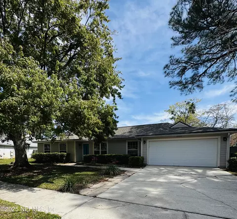 10933 Frisco Ln, Jacksonville, FL 32257