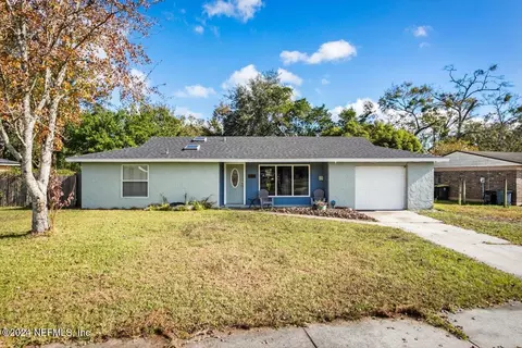 779 Perryman Ln E, Jacksonville, FL 32221