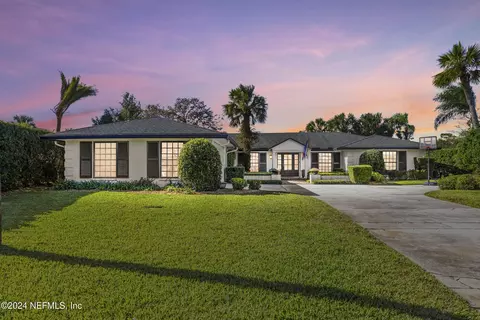 22 Poinciana Way, Ponte Vedra Beach, FL 32082