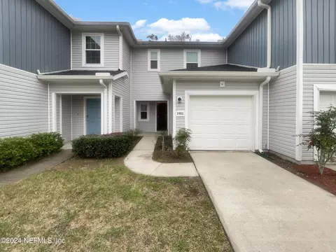 1911 Biscayne Bay Cir, Jacksonville, FL 32218