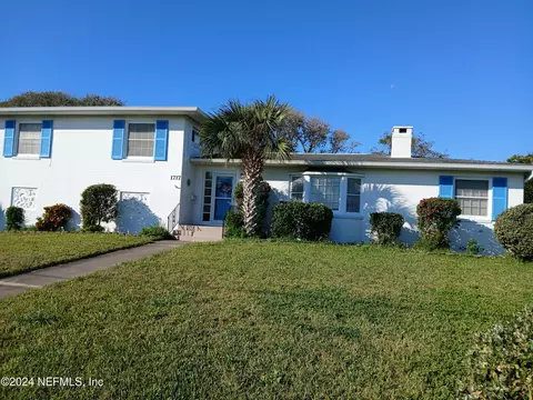 1717 N Oleander Ave, Daytona Beach, FL 32118