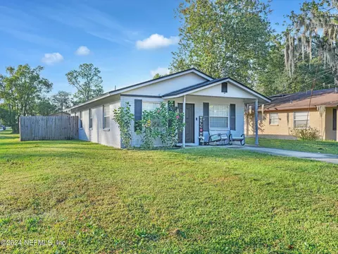 1201 Spruce St, Green Cove Springs, FL 32043