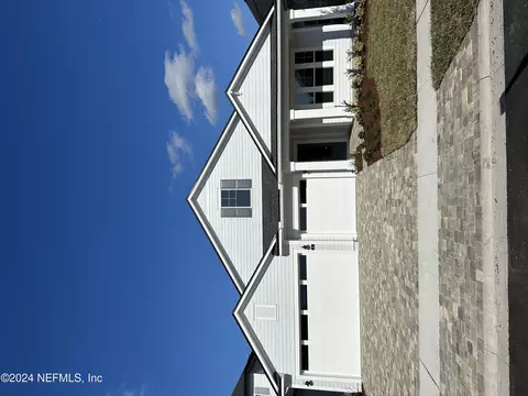 33 Grand Rivage Dr, Saint Augustine, FL 32092