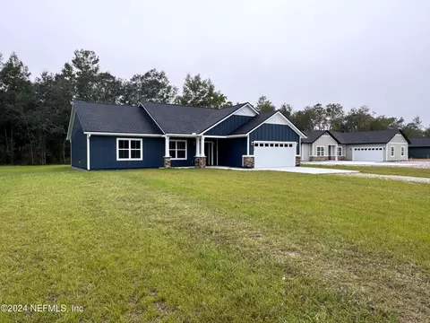 4920 SE 10th Place Pl, Melrose, FL 32666
