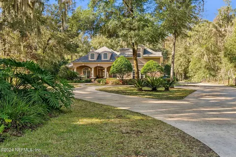 3056 Anderson Rd, Green Cove Springs, FL 32043