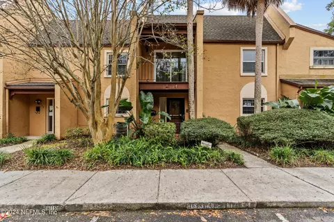 414 Overbrook Dr #104, Jacksonville, FL 32225