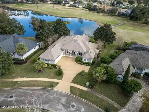 4660 W Seneca Dr, Saint Johns, FL 32259