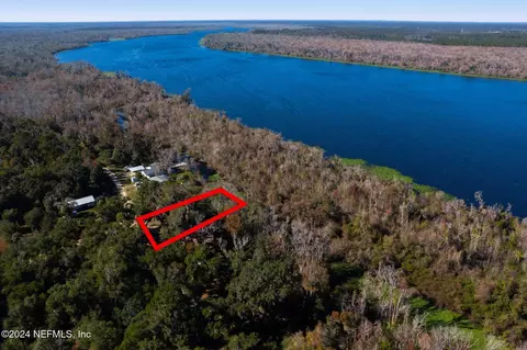 118 Ridgeline Ave, Satsuma, FL 32189