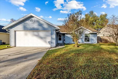 7868 Moss Pointe Trl E, Jacksonville, FL 32244