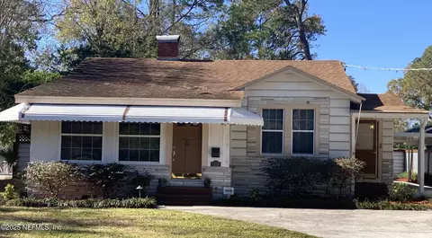 1334 Murray Dr, Jacksonville, FL 32205