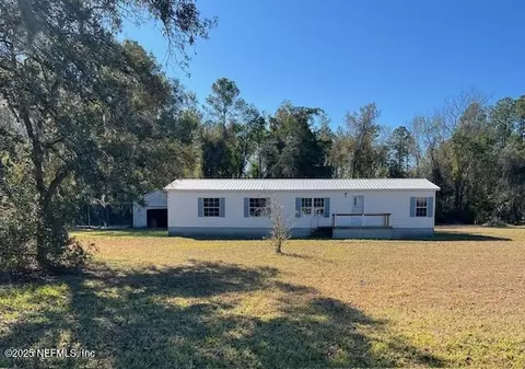 141 Old Airport Estates Rd, Palatka, FL 32177