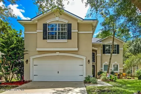 86071 Remsenburg Dr, Fernandina Beach, FL 32034