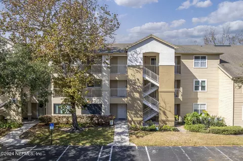 27 Arbor Club Dr #105, Ponte Vedra Beach, FL 32082