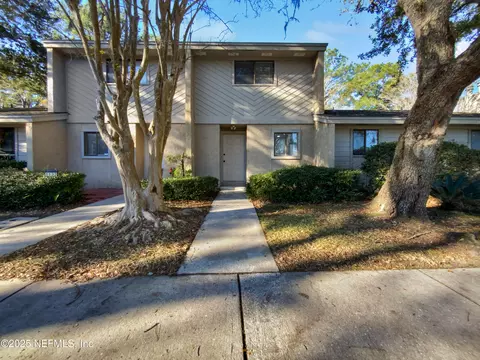 3801 Crown Point Rd #1133, Jacksonville, FL 32257