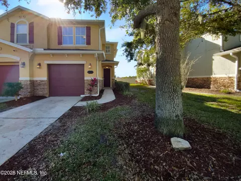8856 Shell Island Dr, Jacksonville, FL 32216