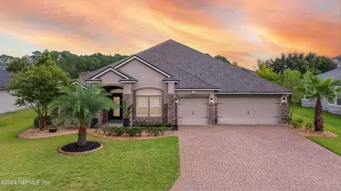5288 Clapboard Creek Dr, Jacksonville, FL 32226