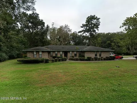 6742 Grace Ln, Jacksonville, FL 32205