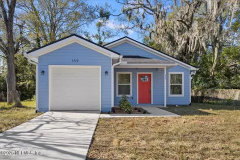 1210 Acorn St, Jacksonville, FL 32209