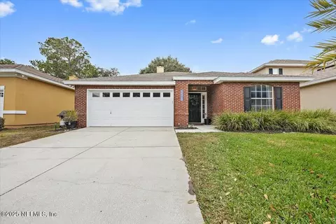 14413 Woodfield Cir, Jacksonville, FL 32258
