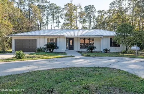 4774 Dogwood St, Macclenny, FL 32063
