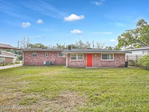 6819 Tango Ln S, Jacksonville, FL 32210