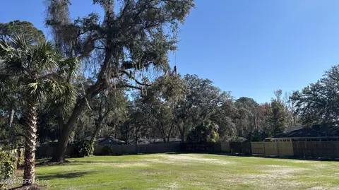 961 Fruitwood Dr, Saint Johns, FL 32259